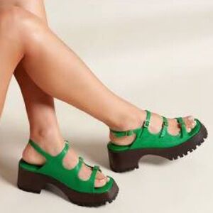 Charlotte Stone Ira kite green chunky platform Maryjane style sandal size 7